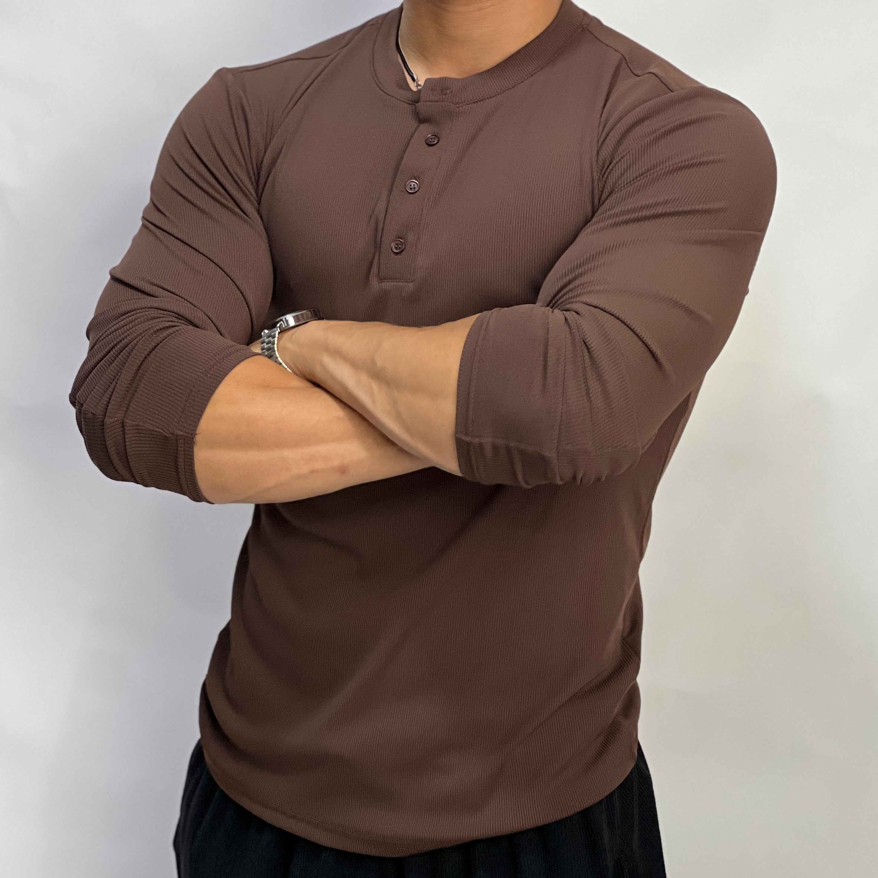 Long sleeves Henley shirt