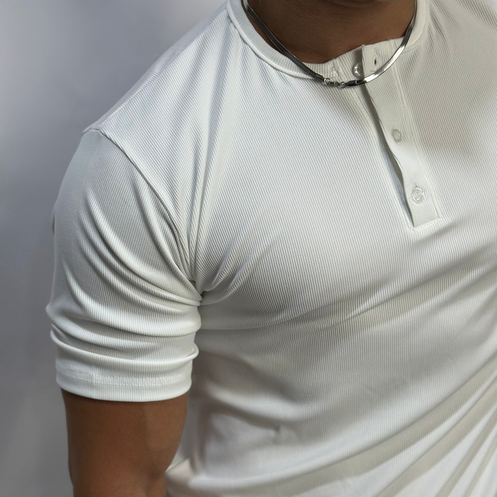 Short sleeves Henley shirt