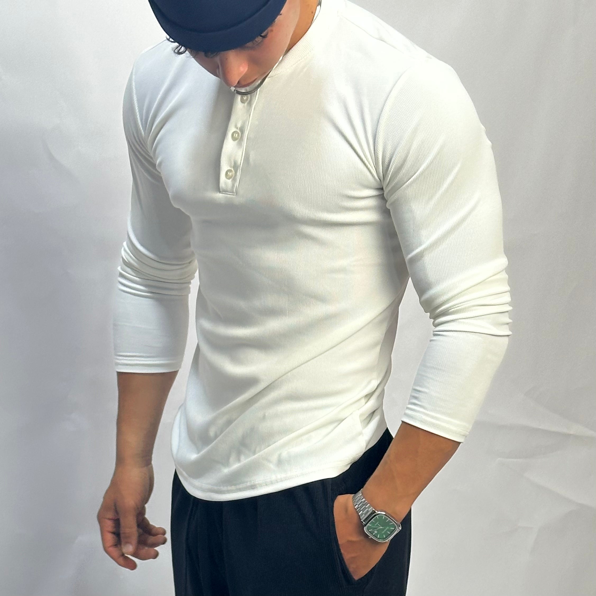 Long sleeves Henley shirt