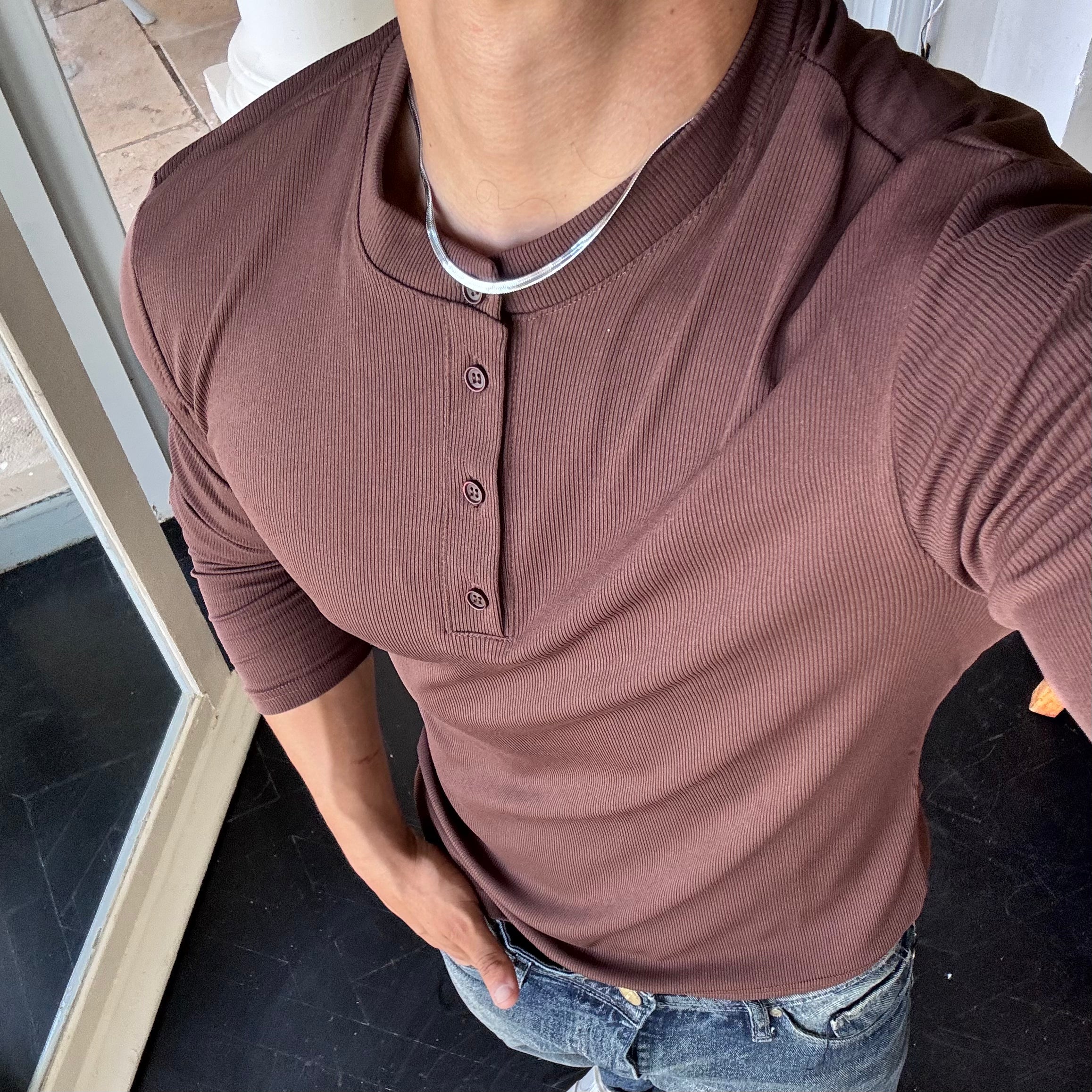 Long sleeves Henley shirt